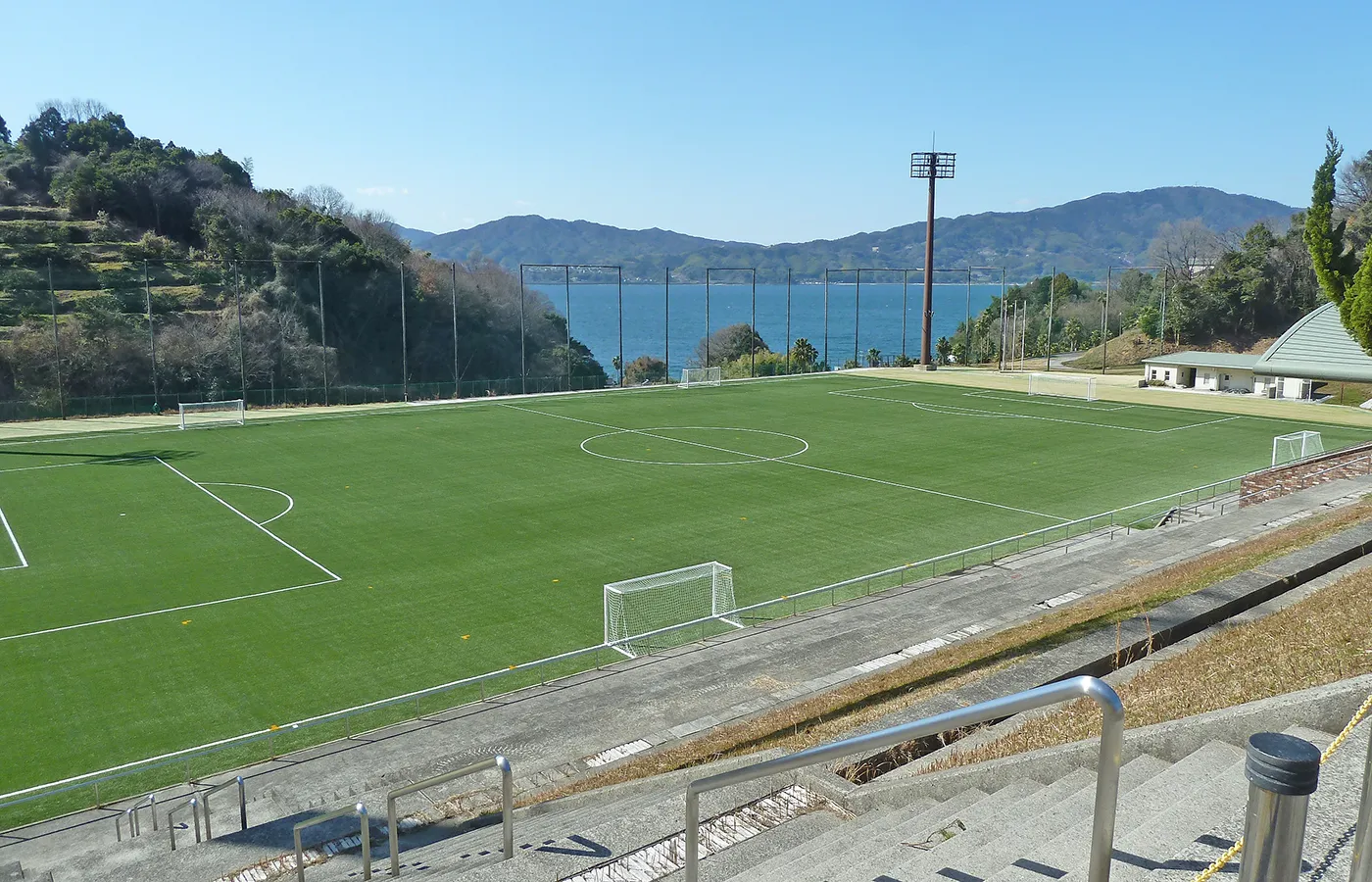 bgg_nauraS_01